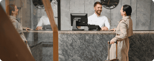 Invierte gestión hotelera