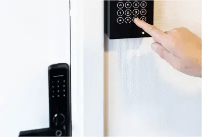 Gestión remota de entrada y salida de huéspedes